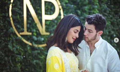 Priyanka Chopra si Nick Jonas 1 jpeg