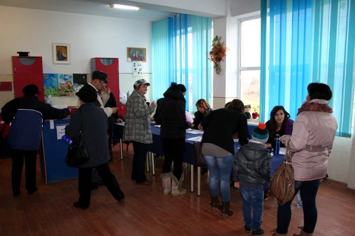 În turul II se aşteaptă o prezenţă mai mare la vot