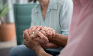 Cum au reușit două cupluri să rămână împreună timp de 70 de ani, foto pexels com jpg
