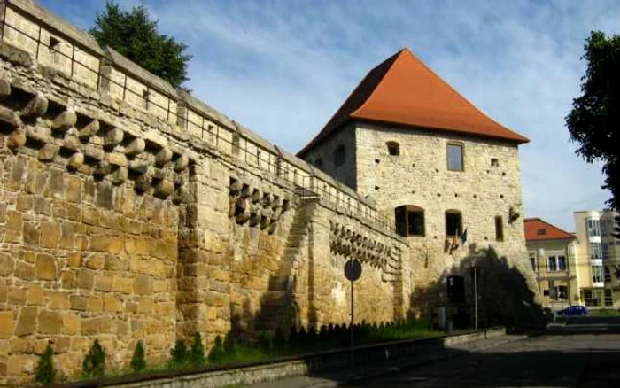 Vernisajul deţinuţilor va avea loc la Bastionul Croitorilor FOTO: cluj.info.ro