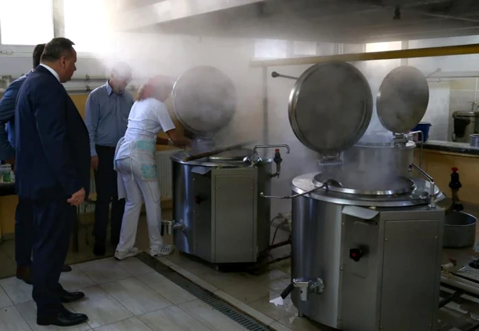 Blocul alimentar al spitalului, dotat cu aparatură modernă