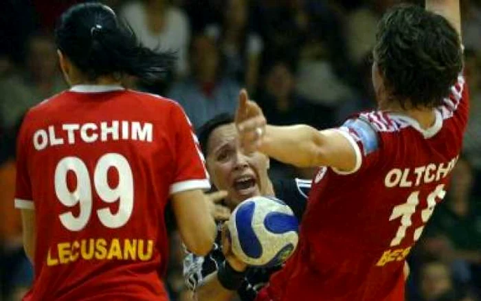 HANDBAL: "Galacticele" au surclasat campioana Serbiei