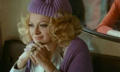 Actrița Ioana Bulcă a jucat un rol memorabil în filmul "Astă seară dansăm în familie"  1972 jpeg