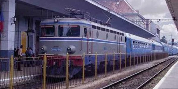 Mersul trenurilor se schimbă de astăzi