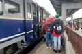 Mulți bucureșteni și ploieșteni au urcat ieri în trenul care i a dus la munte jpeg
