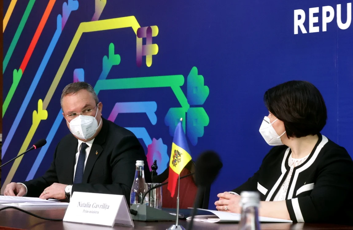 Nicolae Ciuca si Natalia Gavrilita la Chisinau FOTO Guvernul Romaniei