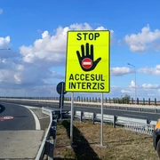 panouri pe autostrada png