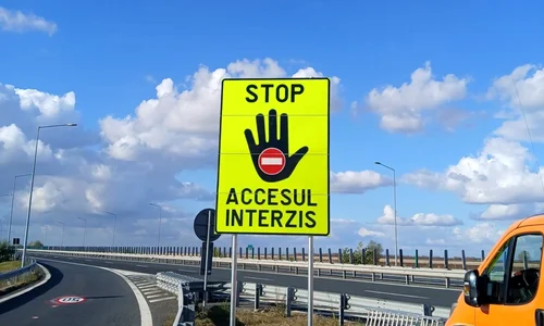 panouri pe autostrada png