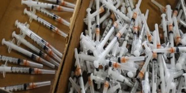 Dozele de vaccin pandemic pentru România, departe de a fi achiziţionate