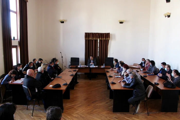 Întâlnirea a avut loc la Ateneul Popular