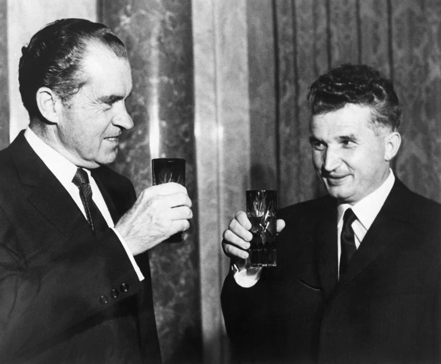 Dublu interes. Richard Nixon și Nicolae Ceaușescu. FOTO: Getty Images