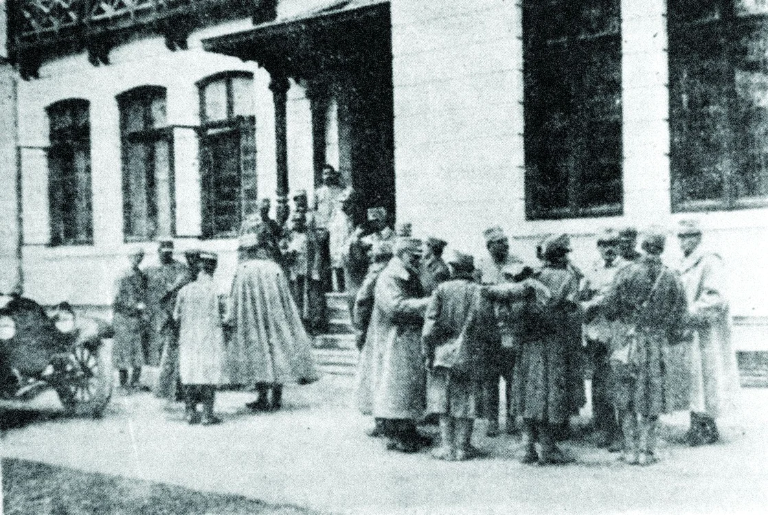 Sediul Marelui Cartier General de la Periș 