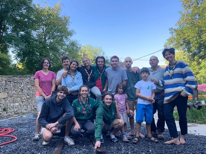 Voluntarii francezi FOTO Erwan Joliff