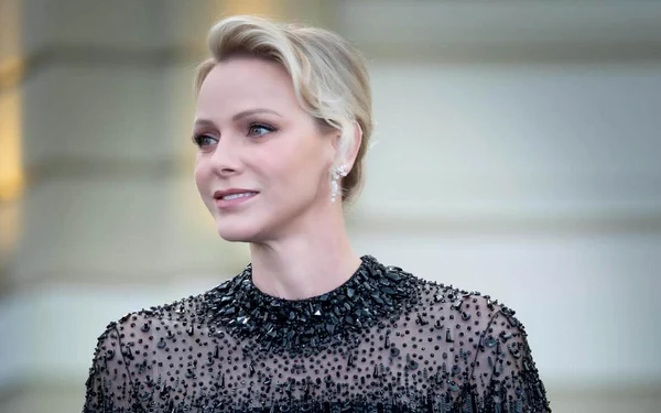 Prințesa Charlene în rochie Jenny Packham   Palatul Princiar jpg