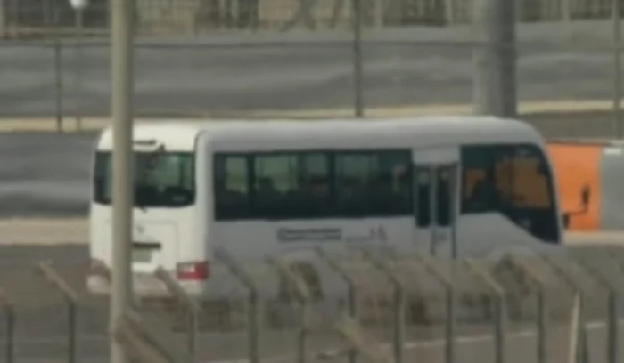 Un autobuz a păstruns pe pista de Formula 1, în timpul testelor (FOTO: X, fostă Twitter)
