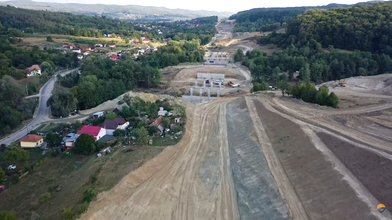 Stadiul lucrărilor la Lotul 4 al Autostrăzii Sibiu Pitești în septembrie 2024 Foto Asociația Pro Infrastructură
