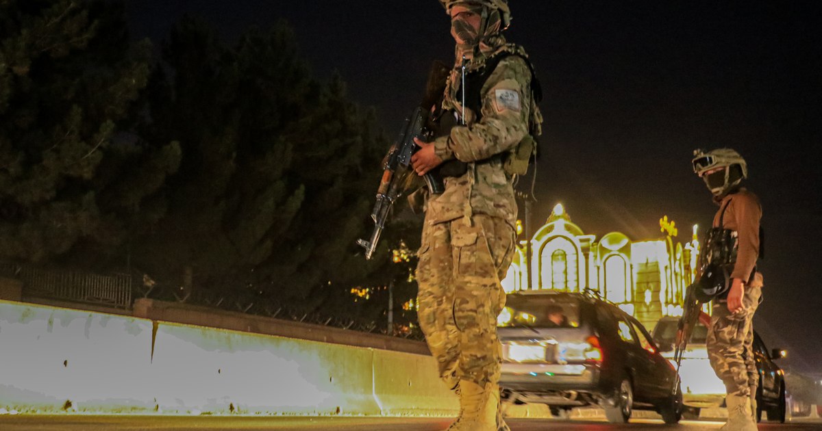Pakistanul a bombardat ținte guvernamentale talibane din Kabul
