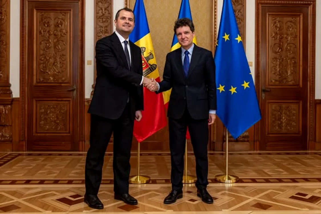 Vasile Tofan și Nicișor Dan. FOTO Facebook Nicușor Dan