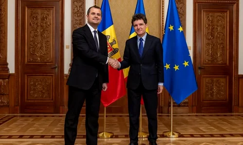 Nicusor dan si vasile Tofan FB NICUSOR Dan jpg