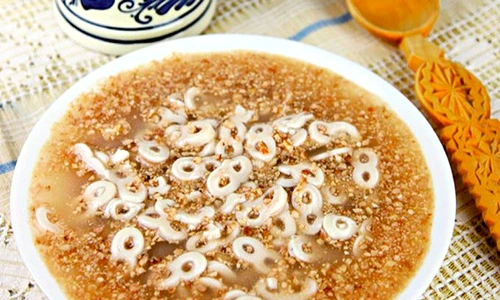 mucenici muntenesti cu nuca jpeg