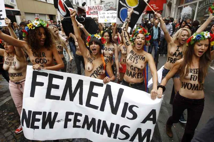 Protestatarele FEMEN au atras atenţia fotografilor din toată lumea. (Foto: Reuters)