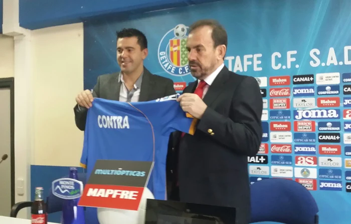 
    Contra, la conferinţa de prezentare de la Getafe (foto: captură DigiSport)  