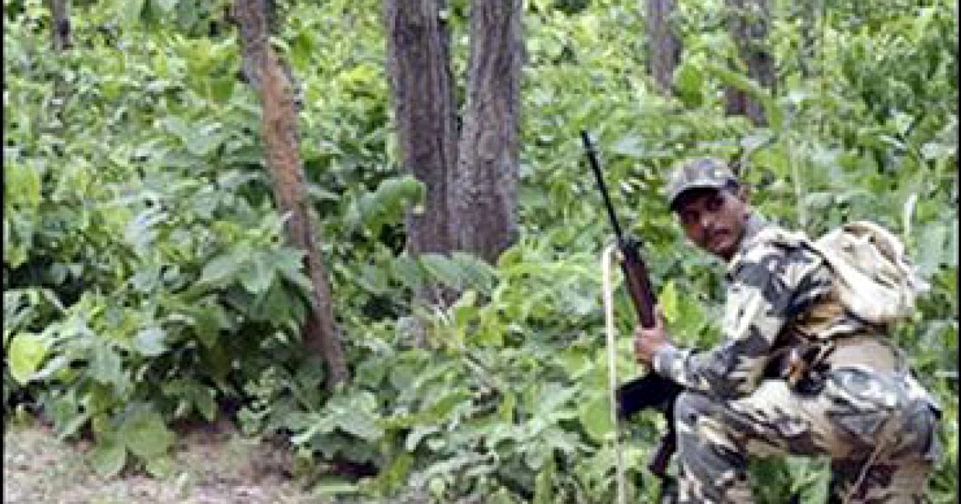 India: 23 de poliţişti au murit în urma confruntărilor cu insurgenţii maoişti