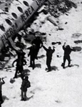 Povestea şocantă a unui accident de avion: Mi am mâncat prietenii ca să supraviețuiesc jpeg