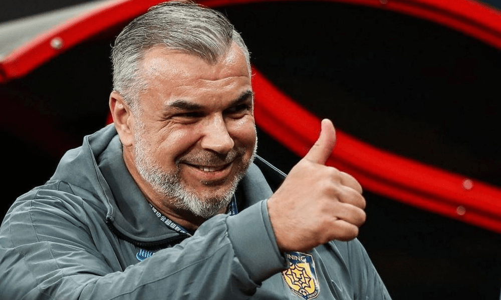 Olăroiu dă lovitura în Emirate: Ia un jucător de la Barcelona! Xavi confirmă mutarea