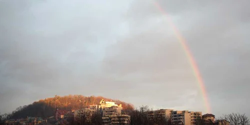 Curcubeul, vestitorul Anului Nou la Braşov
