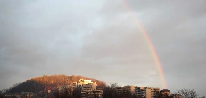 Curcubeul, vestitorul Anului Nou la Braşov
