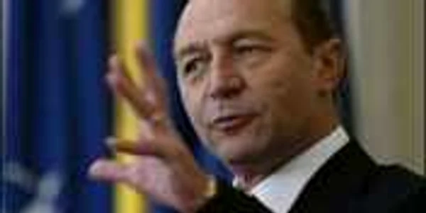 Dubioşii din Bănie, la masă cu preşedintele - Revista presei interne