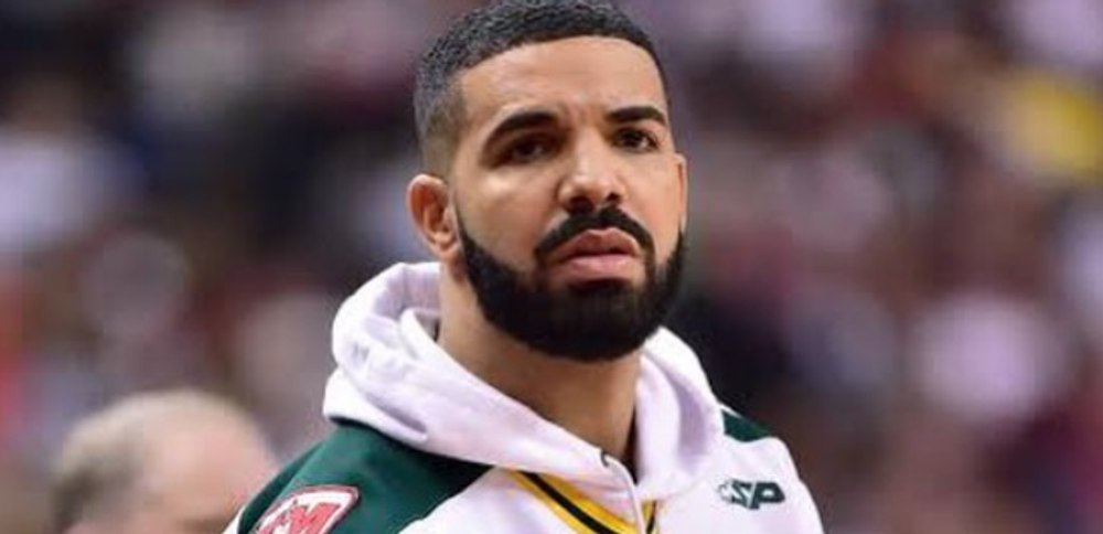 Rapperul Drake pariază o sumă uriașă de bani pe câștigătorul de la US Open. Canadianul a dat-o-n bară cu predicția de anul trecut