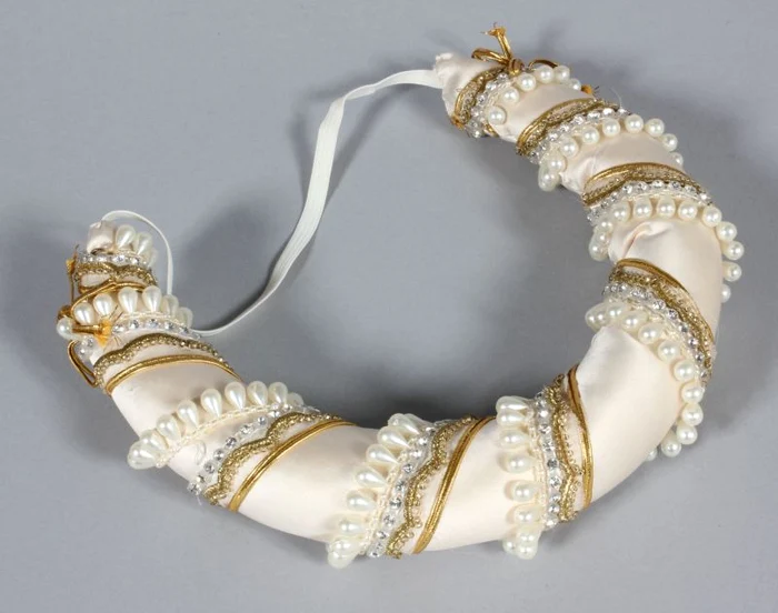 Rochia de bal a Prinţesei Diana, creată de Emanuel (Foto: Guliver / SplashNews