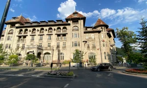 hotel webp