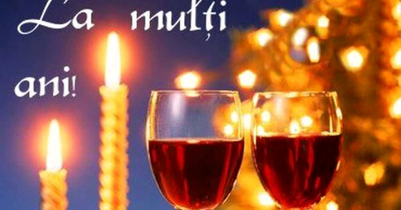 Pune-ţi o dorinţă când bate miezul nopţii, se va împlini. Sursa: felicitari.alege.net