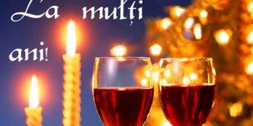 Pune-ţi o dorinţă când bate miezul nopţii, se va împlini. Sursa: felicitari.alege.net