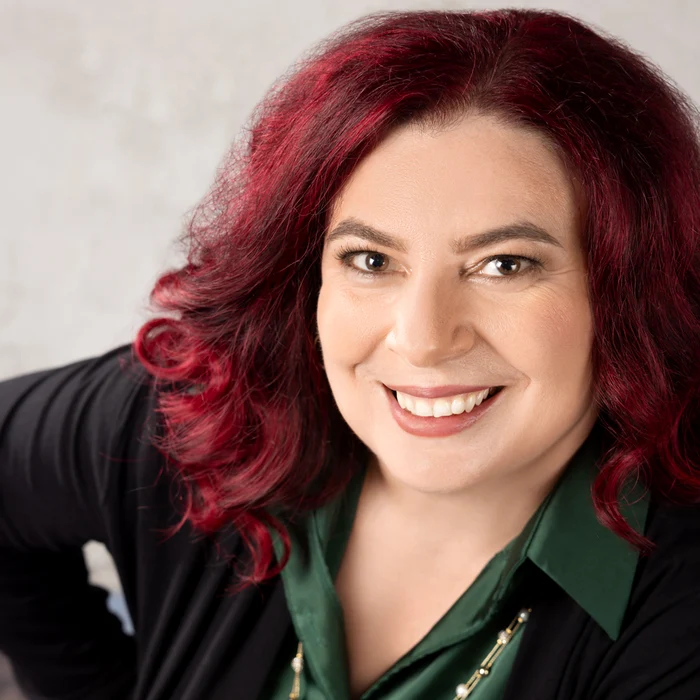 Dr. Miriam Gălescu este medic psihiatru specializat în depresie și anxietate, în Washington DC