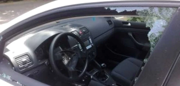 Alba Iulia: Autorii mai multor furturi din autoturisme prinşi în flagrant