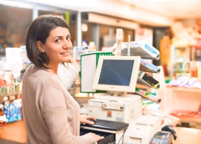 
    Lucrătorii comerciali au printre cele mai multe oferte de muncăFoto: www.bestjobs.eu  
