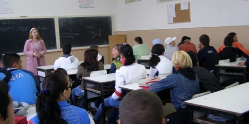 71 de elevi au participat la aceste activităţi