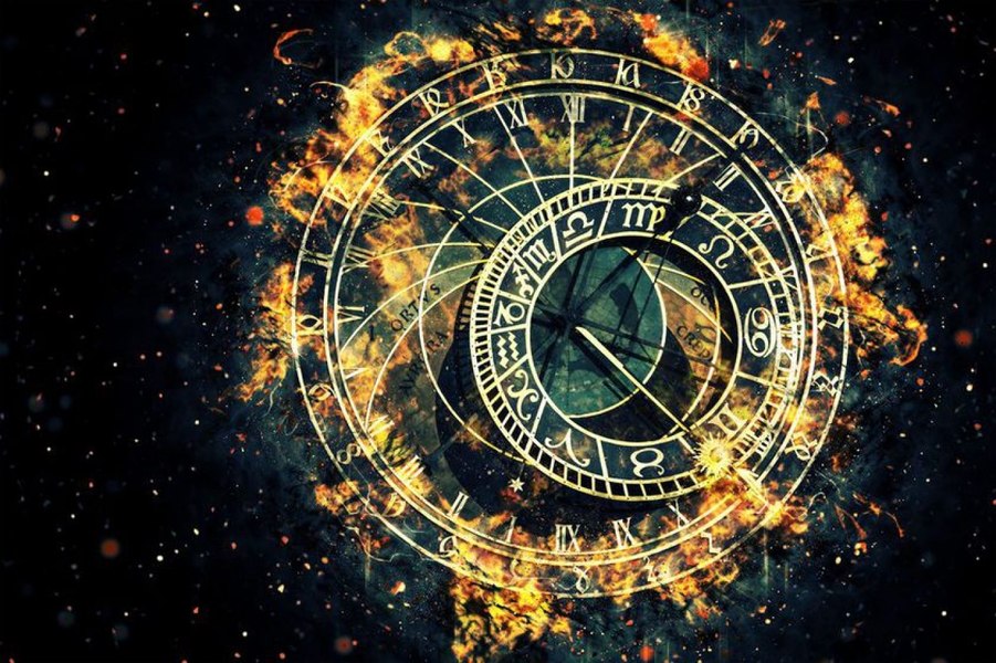 Horoscop marți, 4 februarie: O zodie e bântuită de fantomele trecutului. Ce nativi au parte de câștiguri financiare
