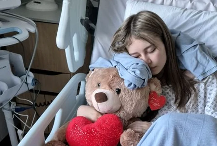 Adolescenta a ajuns în stare gravă la spital FOTO: FB