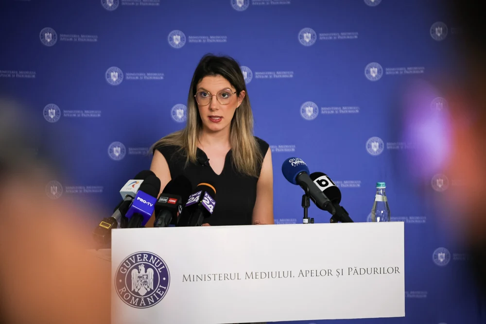 Ministra Mediului îl demite încă o dată pe șeful de la Apele Române. În iulie l-a destituit pentru 2 ore