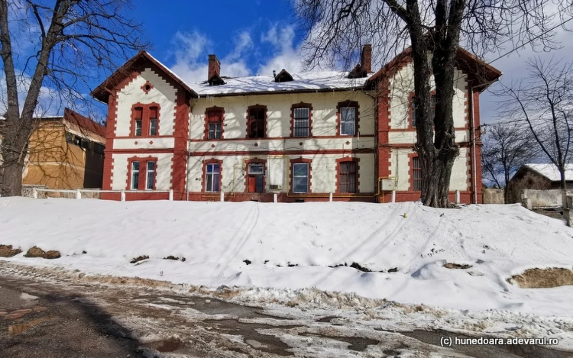 colonia din petrosani 