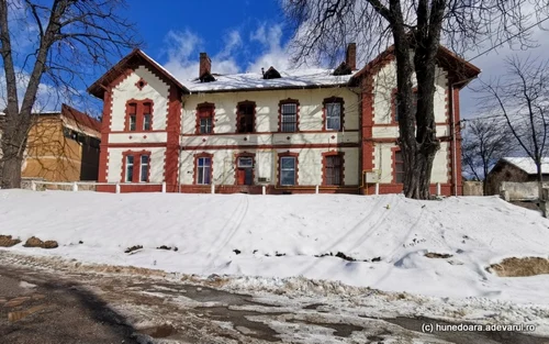 colonia din petrosani 