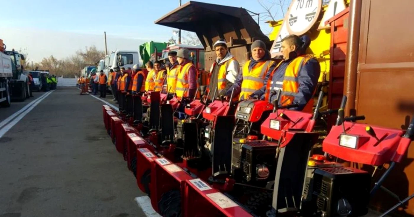 Direcţia de Salubritate Târgovişte dispune de 30 de utilaje şi 23 de freze, iar la nevoie, numărul lor poate fi suplimentat cu încă 43 de utilaje