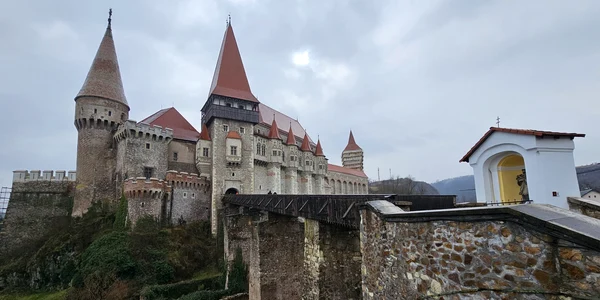 Castelul Corvinilor din Hunedoara  Foto Daniel Guță ADEVĂRUL (3) jpg