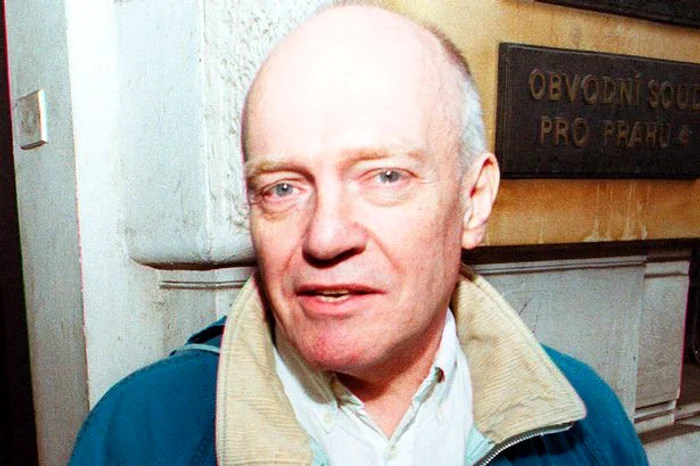 
    Chris Denning a început să racoleze copii în 1967 şi a fost încarcerat de mai multe ori de-a lungul anilorFoto: Europics  