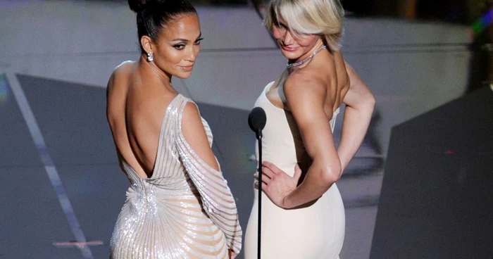 Jennifer Lopez şi Cameron Diaz, la gala Oscar 2012 FOTO Getty Images